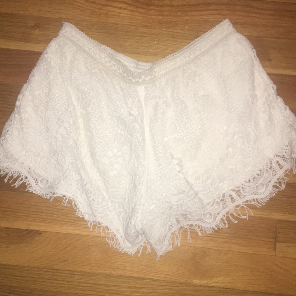 White lace shorts